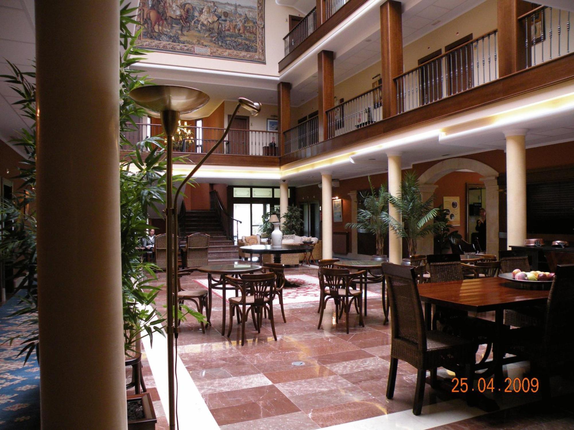 La Mansion Llanes