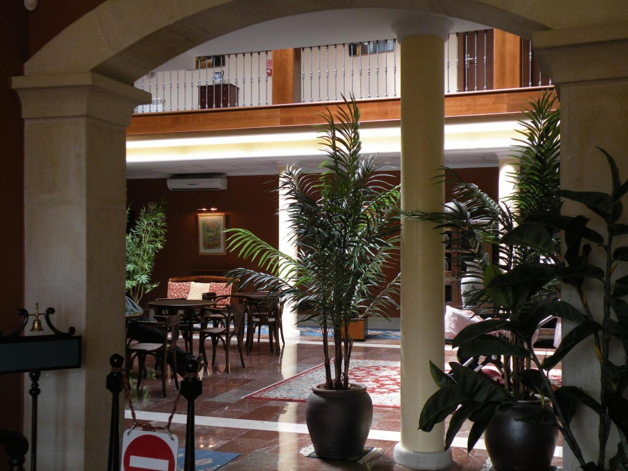 La Mansion Llanes